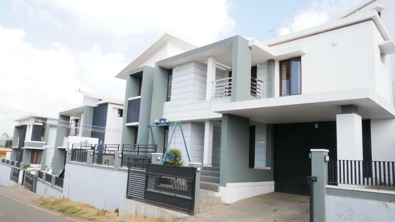 אוטי Albisville Hilltop Mansion מראה חיצוני תמונה